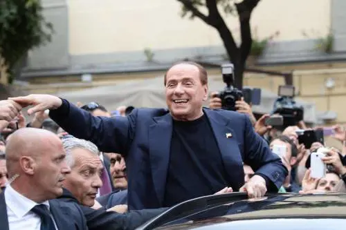 Pullman da tutta Italia, il popolo moderato riunisce il centrodestra
