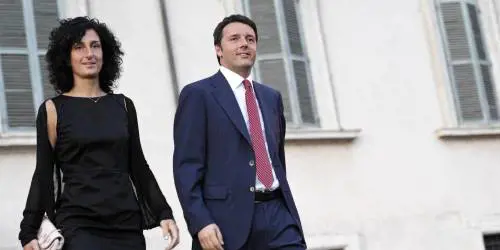 Renzi bandito dalla sua Firenze. E Agnese va dal Papa da sola
