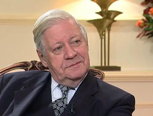 Addio a Helmut Schmidt, padre dell'Euro e del G7