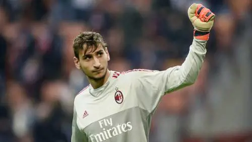 Donnarumma: "Al Milan a vita. Sogno la fascia da capitano"
