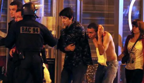 Cronologia di una strage. Il massacro di Parigi minuto per minuto