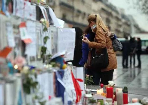 La psicosi da attentato si può battere con la condivisione delle emozioni