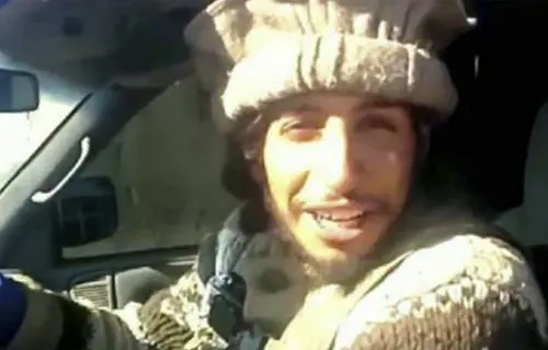 "Il jihadista dopo la strage di Parigi beveva birra e fumava una canna"