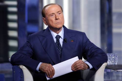 Berlusconi: "Ora scongiurare una paralisi Porterebbe a nuove elezioni"