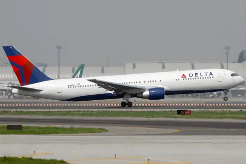 In aereo arriva la "last class". Così si vola sulle ali della crisi
