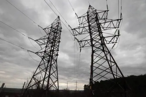 Blackout in Crimea, continua lo stato di emergenza
