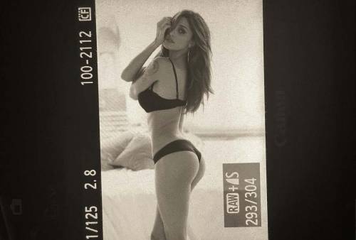 Belen Rodriguez superhot in intimo su Instagram