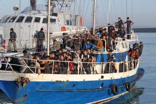 Inchiodato dai migranti, scafista condannato