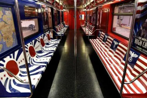 Pubblicità nazista sulla metro di New York. Polemica per la serie tv di Amazon