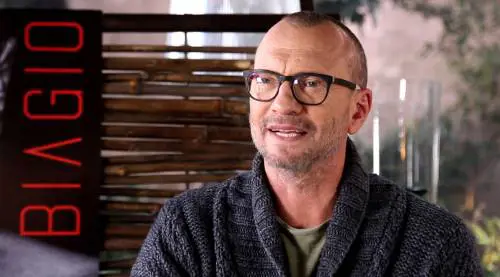 Torna Biagio Antonacci: una raccolta di successi, inediti e poesie
