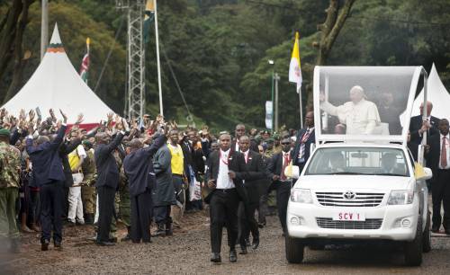 Papa Francesco in Kenya: "Non si usi Dio per giustificare la violenza"