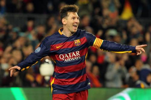 Messi, sputi e insulti in aeroporto per la star del Barcellona