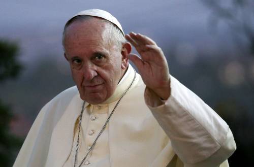 "Papa Francesco rinunciò subito al trono pontificio"