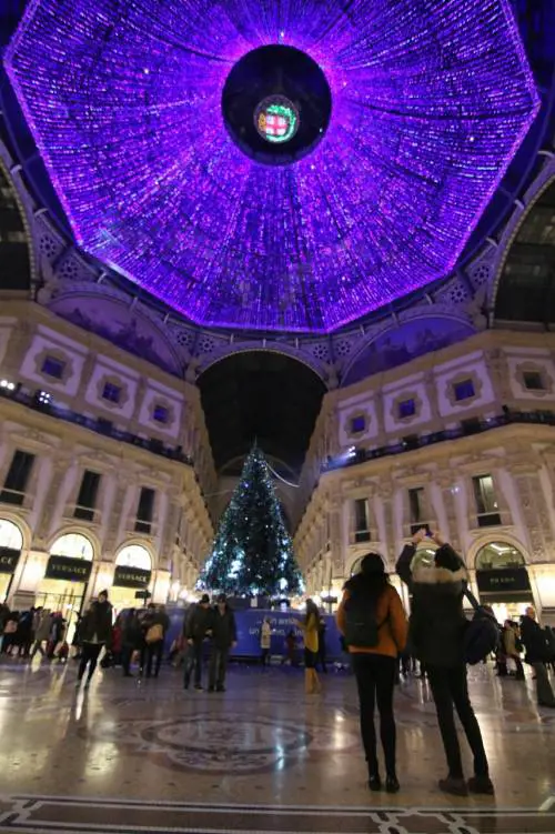 Design, moda e gioielli  Ecco il Natale «griffato»