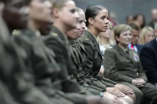 Stati Uniti, La svolta del Pentagono. ​Donne soldato in prima linea