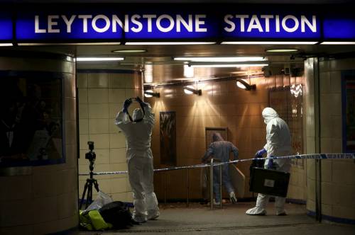 Londra, dietro l'aggressione spunta il movente terroristico