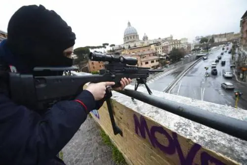 "Vi racconto la mia vita da tiratore scelto"