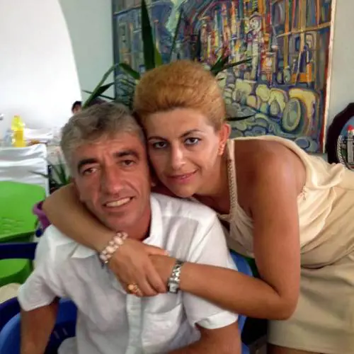 Albanese ammazza la moglie: l'ha sgozzata davanti ai due figli