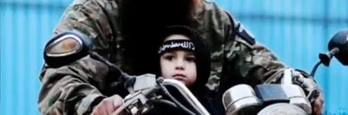 Il bambino italiano era stato portato dal padre a Raqqa