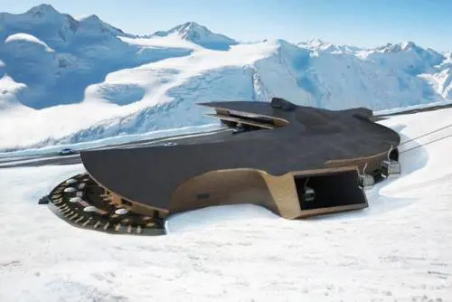 Terminato il Top Mountain Crosspoint: ecco cosa c'è nell’edificio polifunzionale