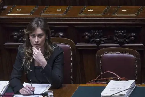 Banca Etrutia entra nella maratona notturna sul ddl Boschi