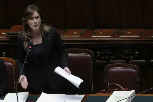 Gli 11 rilievi di Bankitalia al papà della Boschi