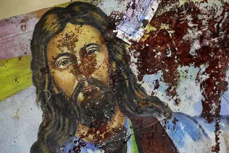 Più crimini contro la religione ​che contro omosex e trans: ma il governo dimentica di tutelare i cattolici