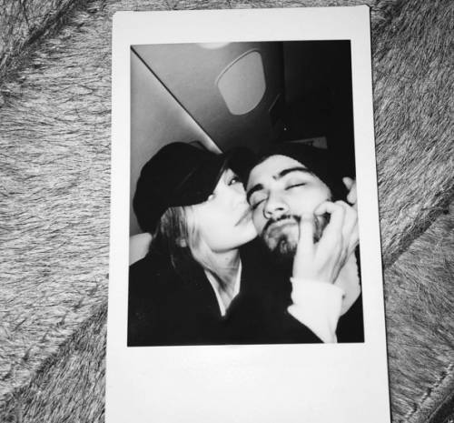 Zayn Malik e Gigi Hadid: una foto che ne immortala l'amore