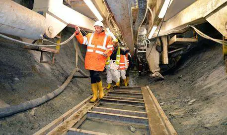 Quelle opere demonizzate mandano avanti il Paese