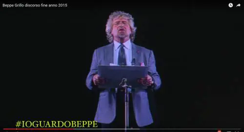 Grillo incorona un computer alla guida dei Cinque Stelle