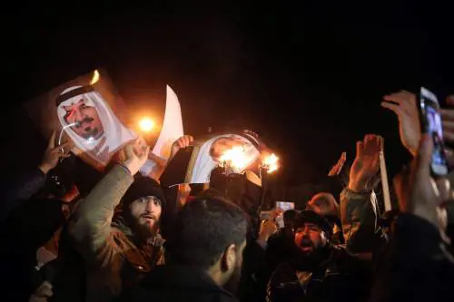 Proteste in Iran per l'esecuzione dell'imam sciita