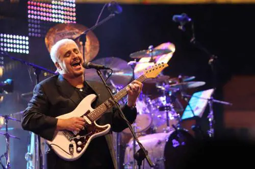 Rogo nell'attico di Pino Daniele. "L'abitazione è distrutta"