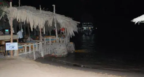 Egitto, spari all'ingresso di un hotel a Hurghada