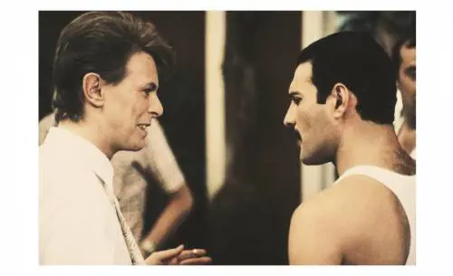 "Under Pressure" di David Bowie e Freddie Mercury nata con vino e cocaina