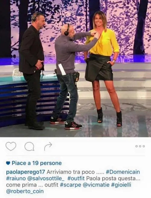 La Perego come Morandi: anche lei ha un social manager?
