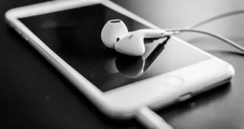 Cosa significa la "i" dei prodotti Apple?