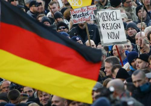 Germania, vola la destra: ha raddoppiato i consensi