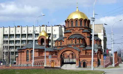 La Siberia che non ti aspetti tra business e statue di Lenin