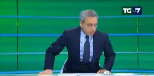 Tg La7, ancora problemi alla voce per Enrico Mentana