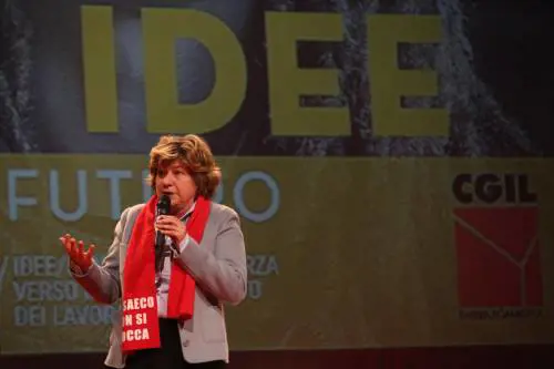 Camusso: "Stop a nuove regole anti-fannulloni"