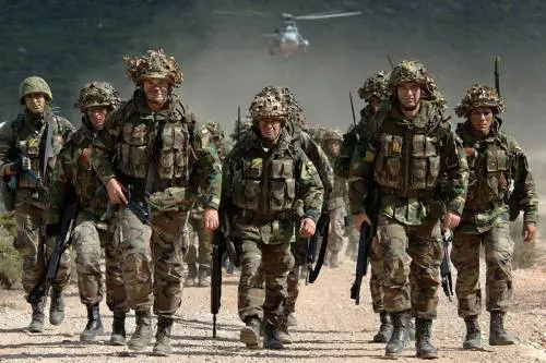 I consigli del marine: "Ecco come educare i vostri figli come soldati"