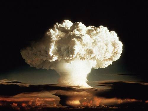 Un'esplosione coperta nell'oceano e il giallo del test nucleare di Israele