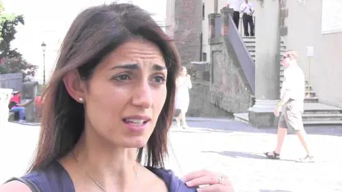 La Raggi finisce in Mafia Capitale. Ma Gabrielli: "È solo un refuso"