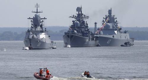 Sulle navi russe che combattono l'Isis