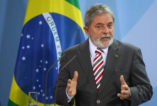 Sospesa ancora una volta la nomina a ministro di Lula 