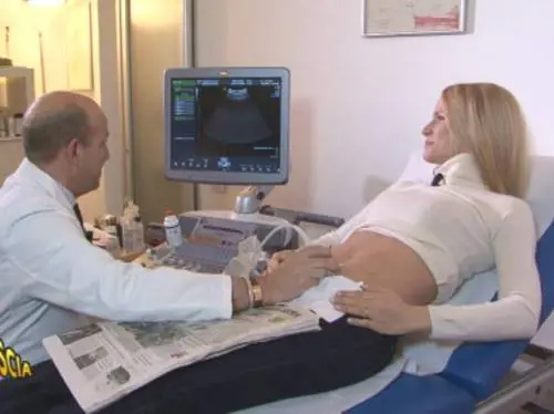 Michelle Hunziker smentisce la sua gravidanza in tv