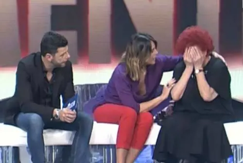 Luciana Turina cade a Domenica In: "Ho pensato al suicidio"