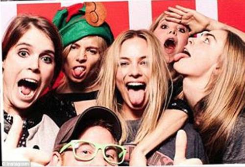 Il principe Harry tra party e top model