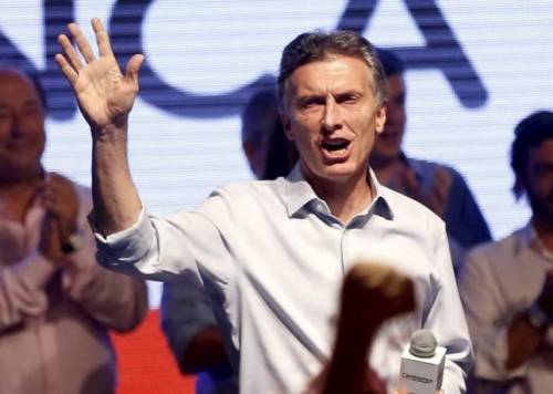 In Argentina torna l'incubo default: Macri chiede aiuto al Fmi
