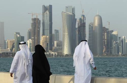 Il Qatar che investe in Italia strizza l'occhio ai terroristi